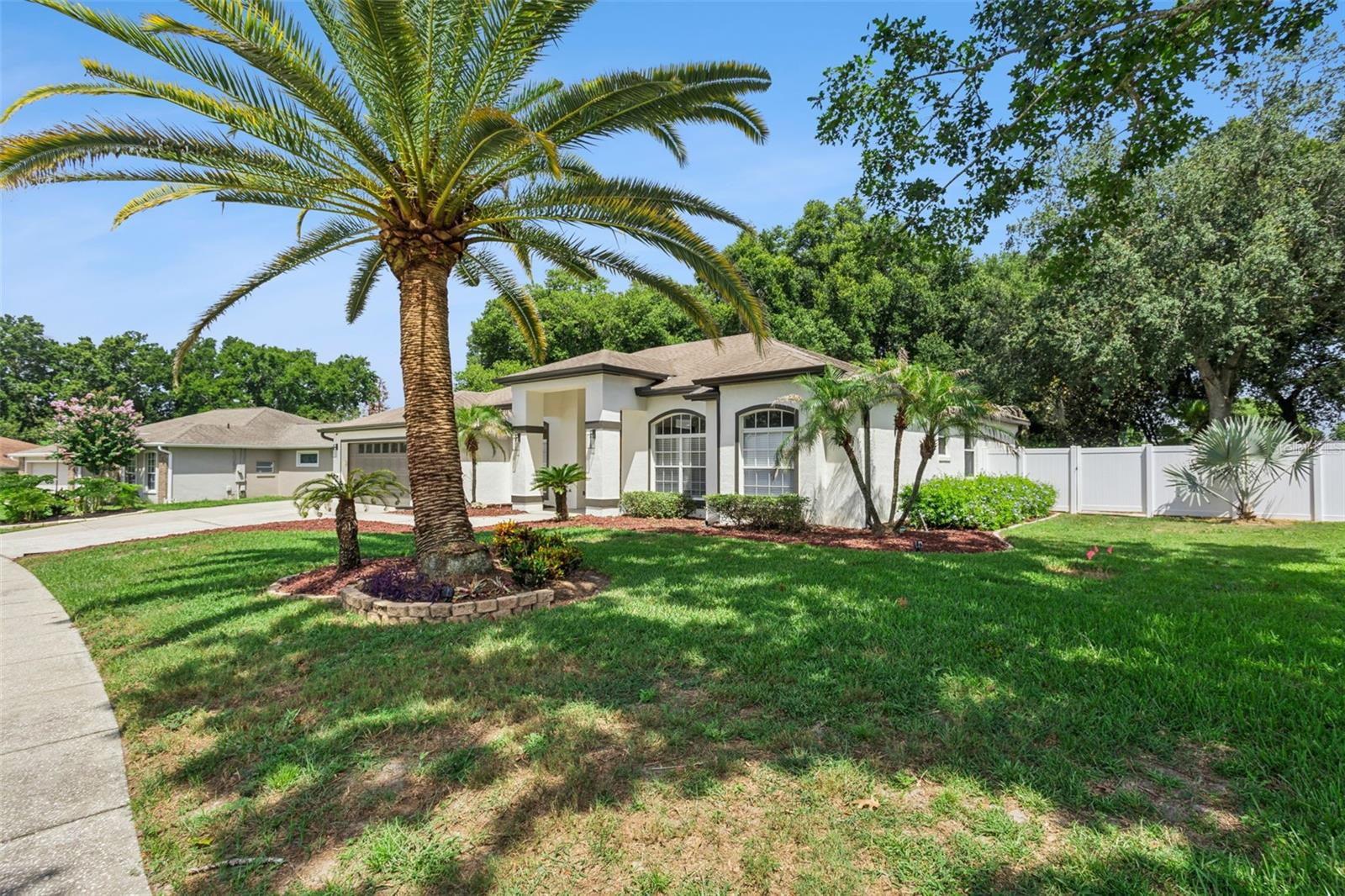 16413 Arrowhead Trl Property Photo 4