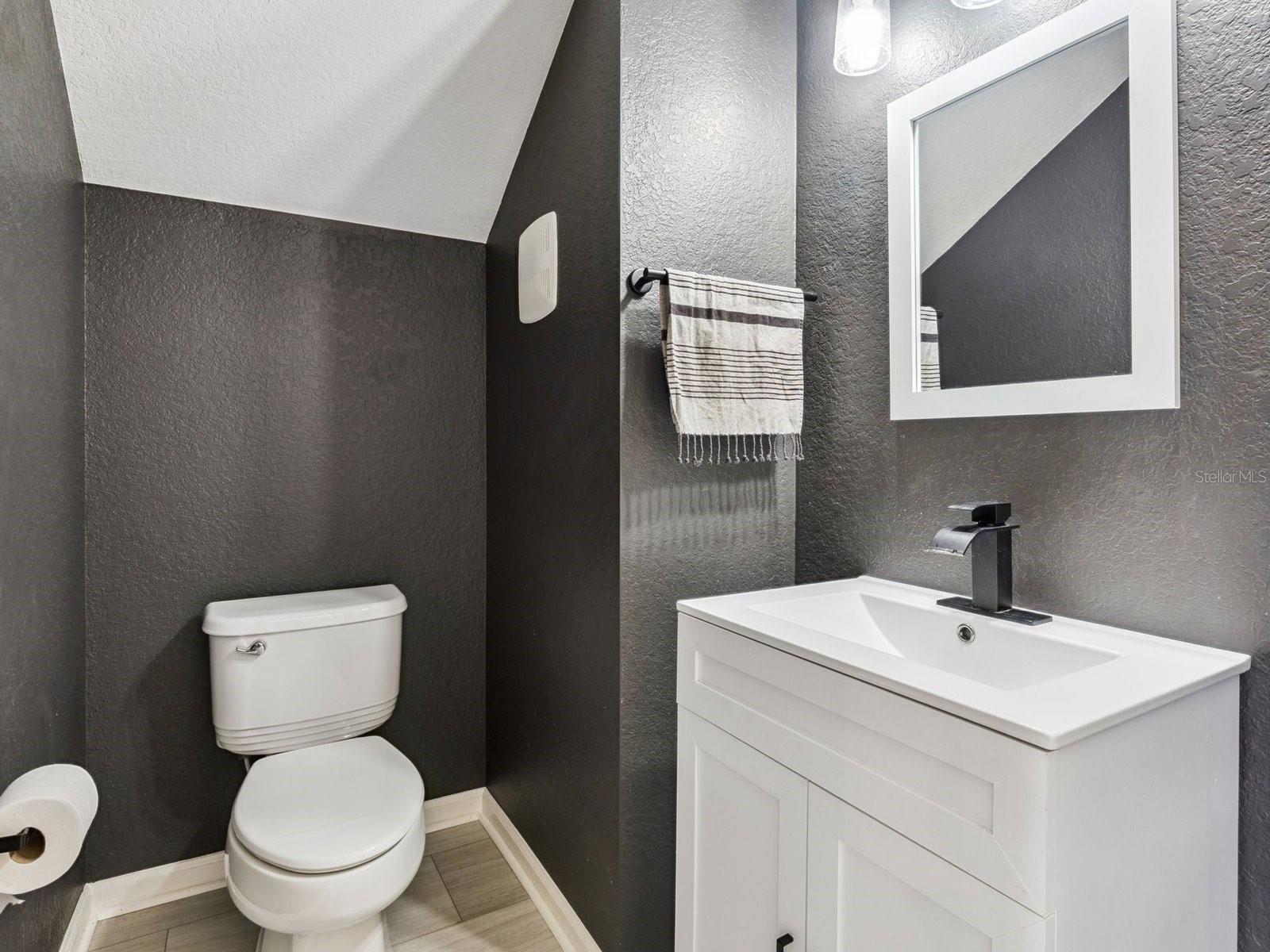 7712 Fordson Ln Property Photo 23