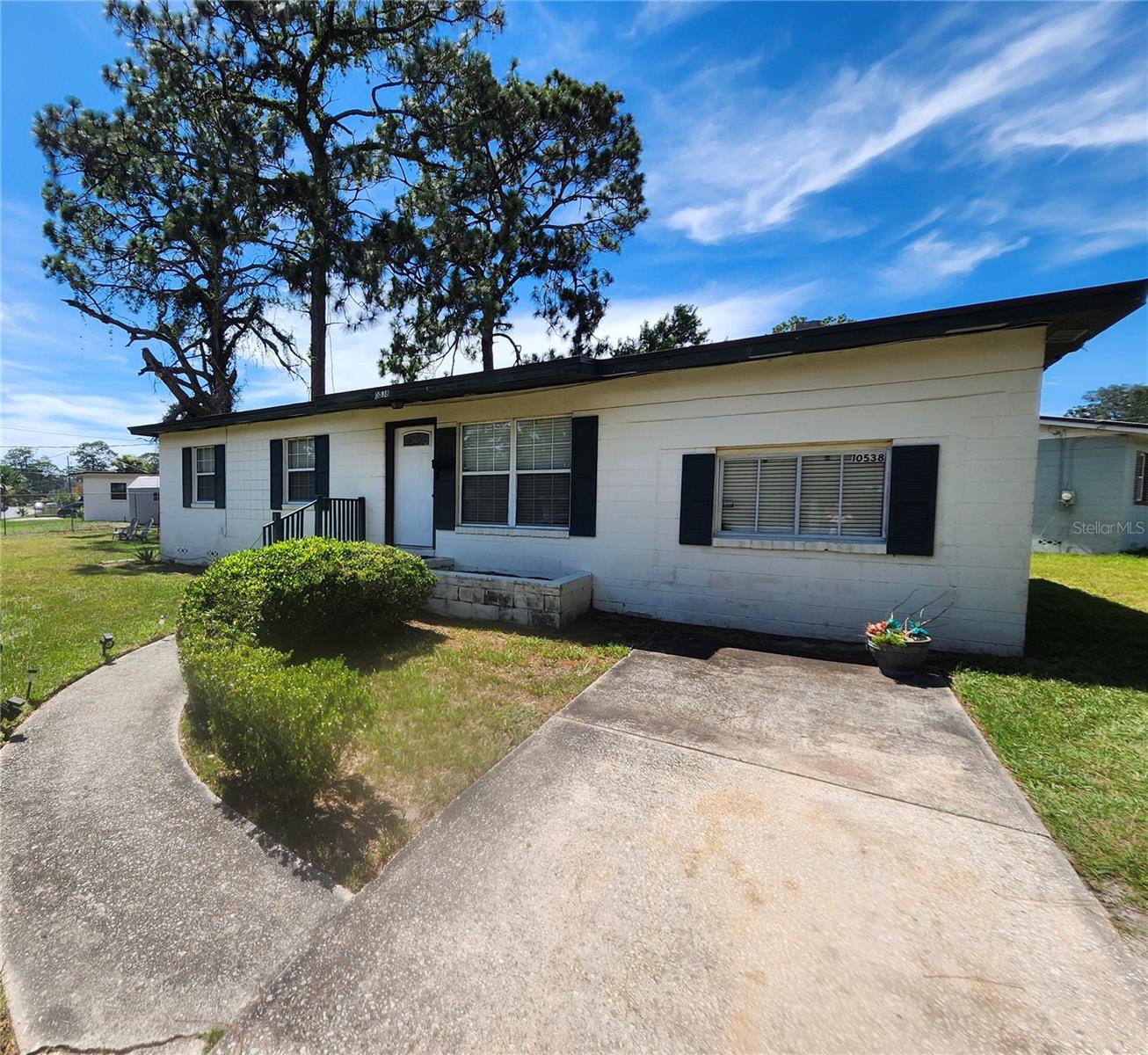 10538 Dove Ln Property Photo 1