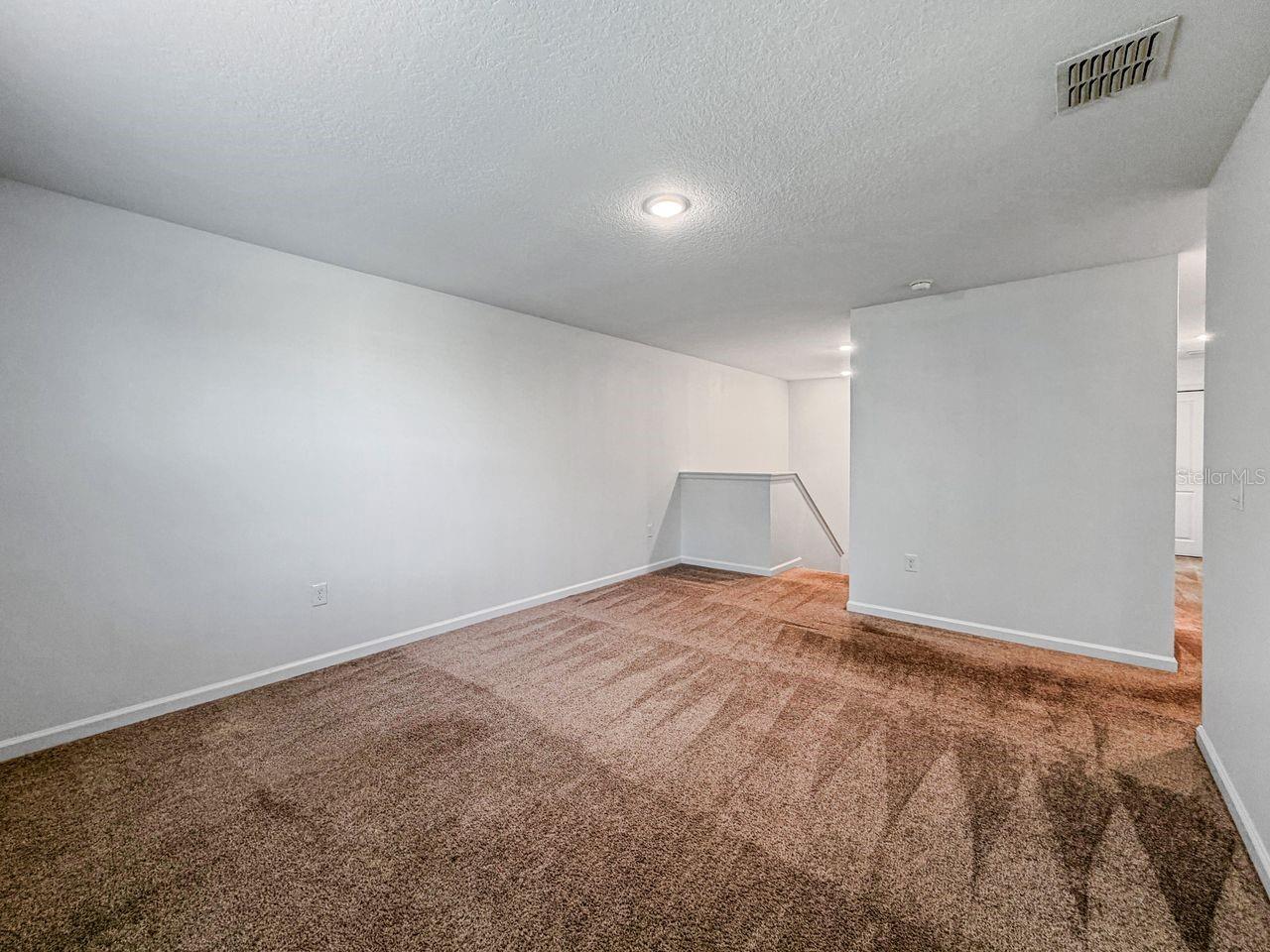 4459 Tahoe Cir Property Photo 7