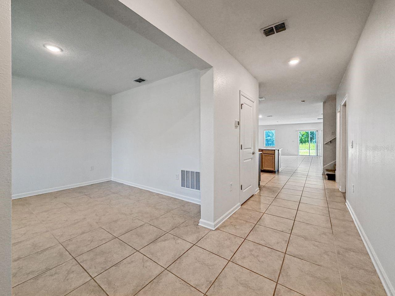 4459 Tahoe Cir Property Photo 10