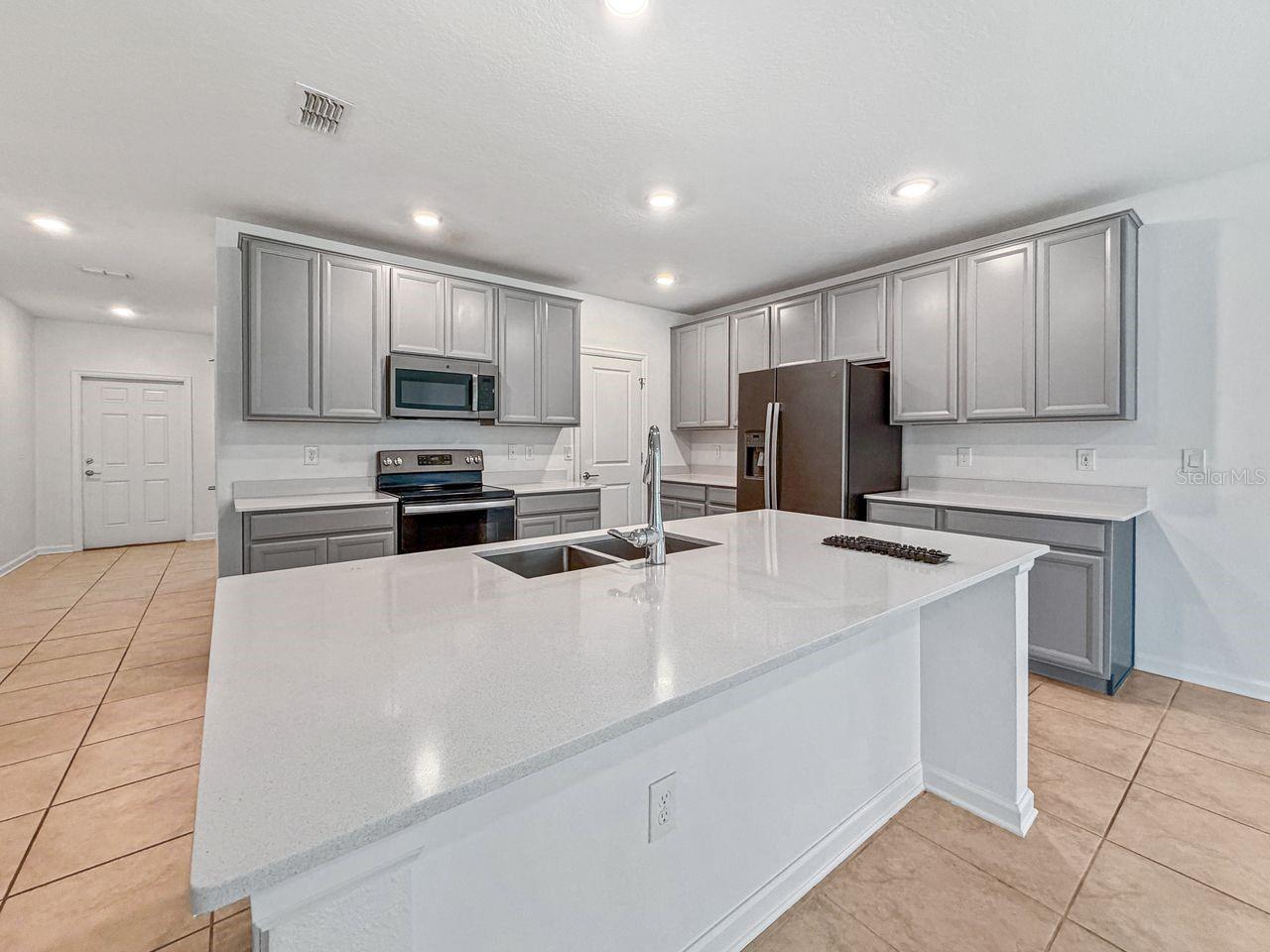 4459 Tahoe Cir Property Photo 16