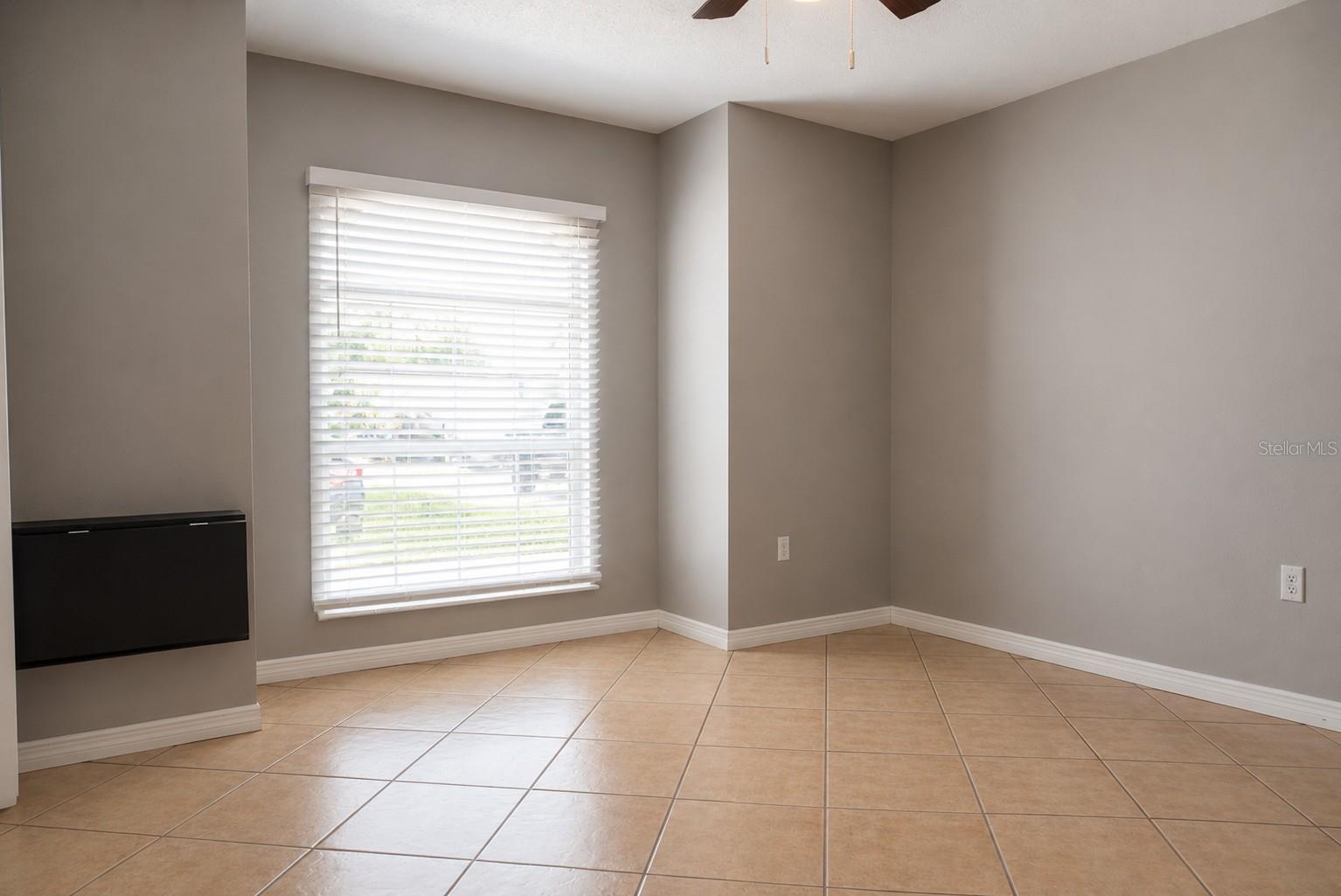 11130 Fountain Lake Blvd Property Photo 29