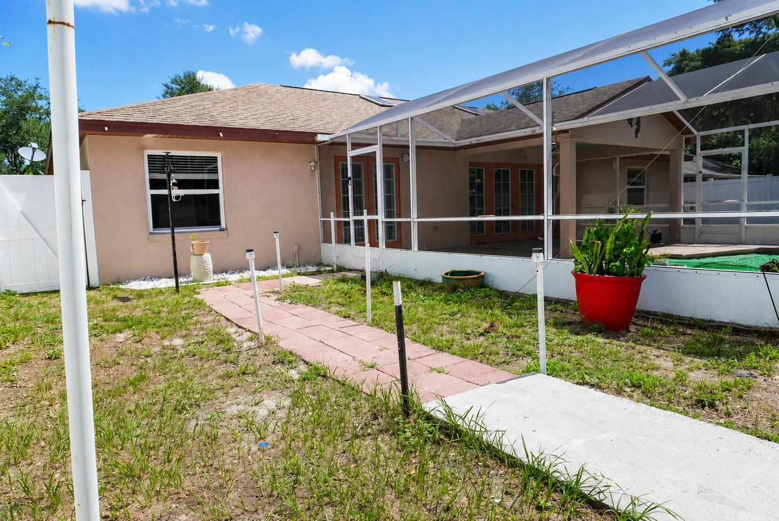 11130 Fountain Lake Blvd Property Photo 43