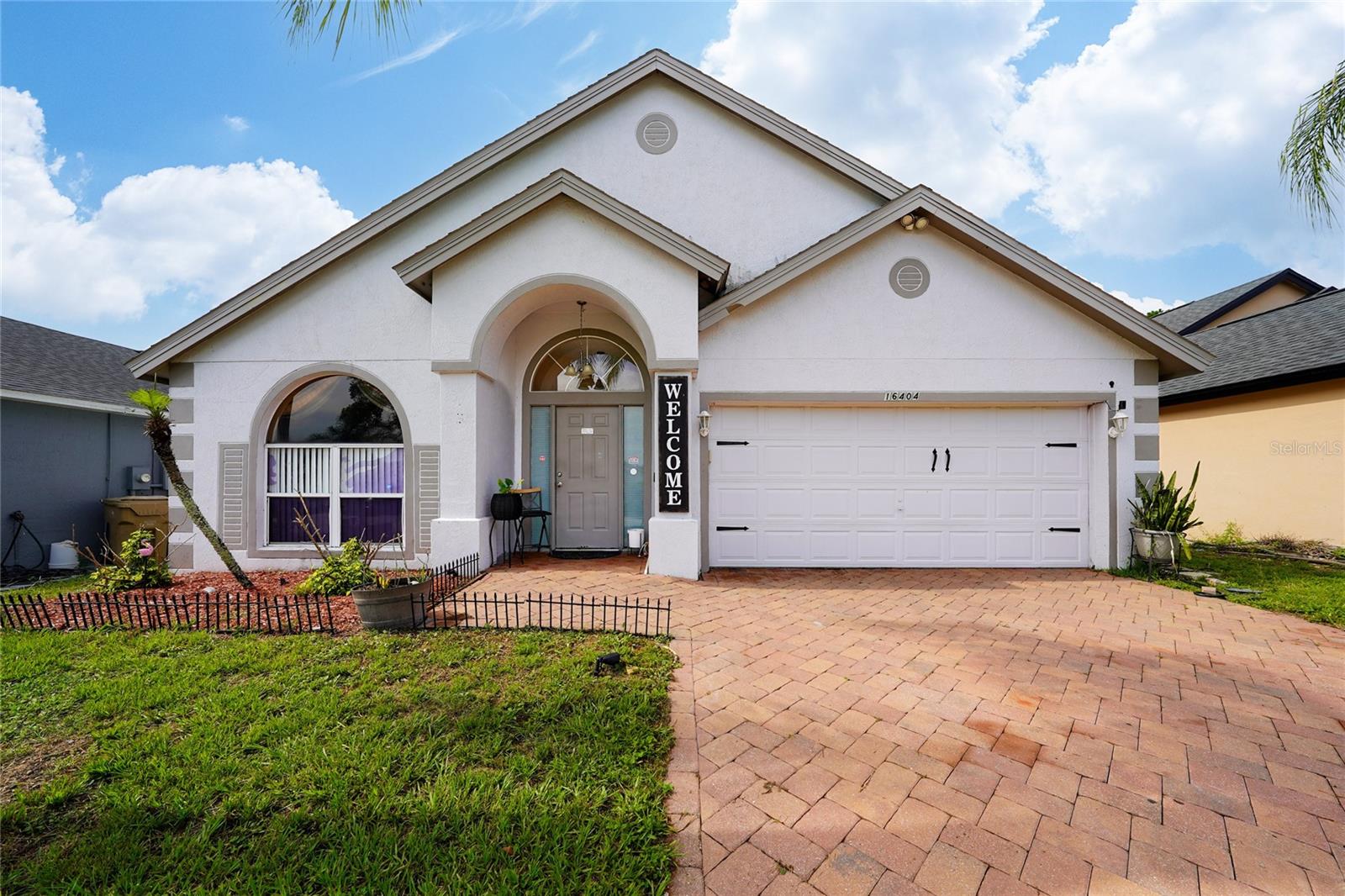16404 COOPERS HAWK AVE