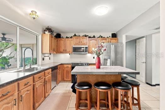 1637 Gran Via Property Photo 10
