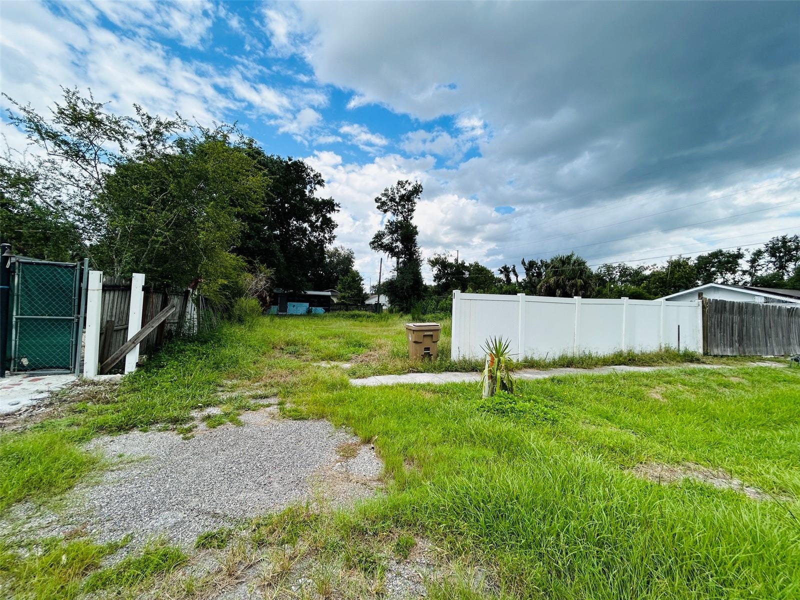 1493 Tallahassee Blvd Property Photo 8