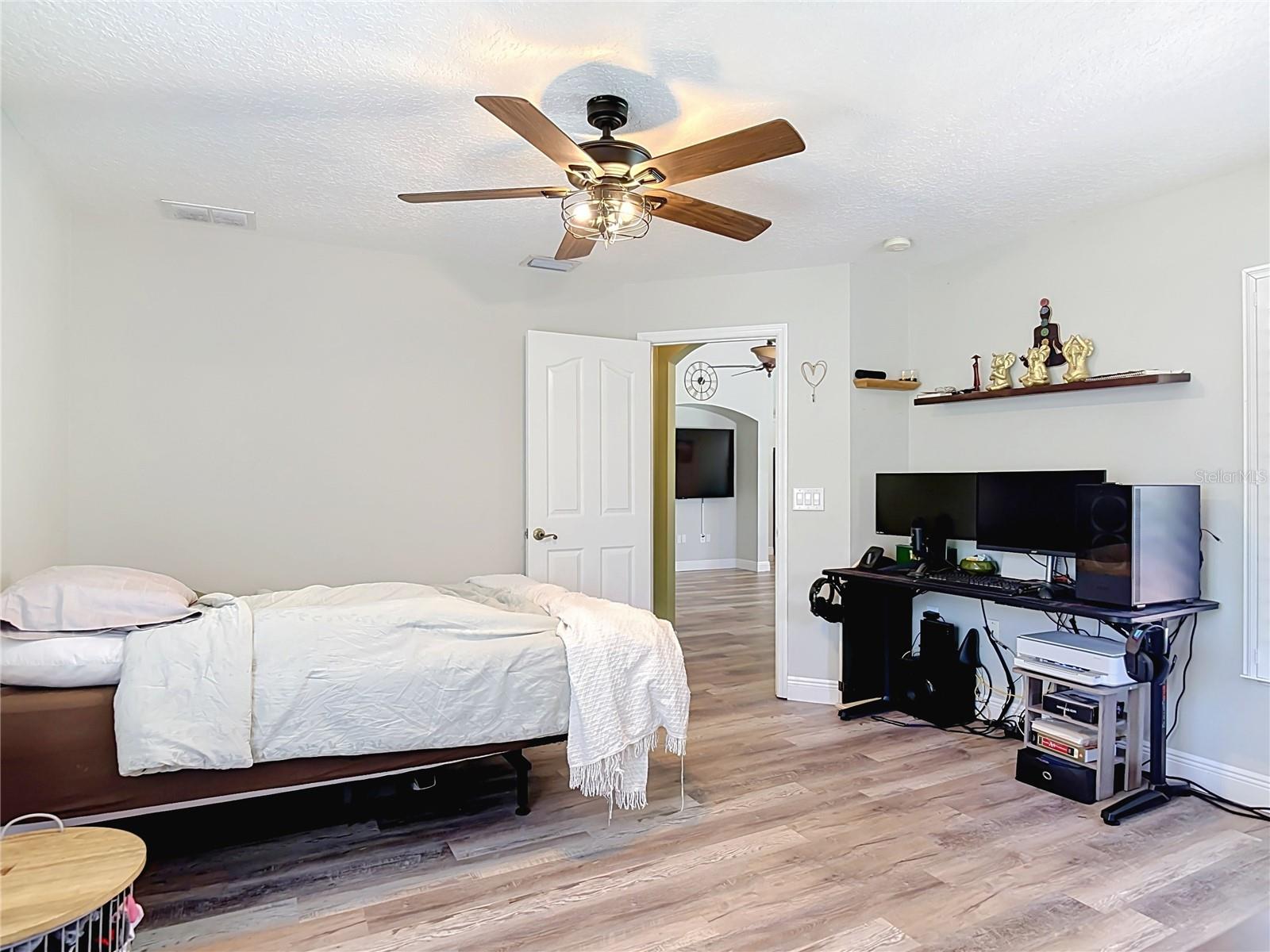 3000 Lockwood Blvd Property Photo 29