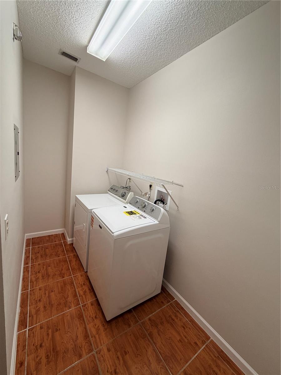 11333 Pink Blossom Ct Property Photo 38