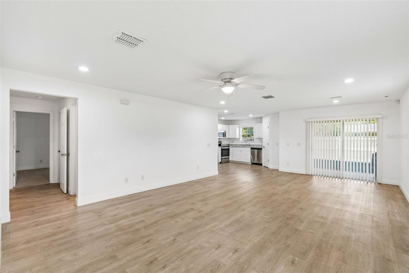 5101 Lanette St Property Photo 6