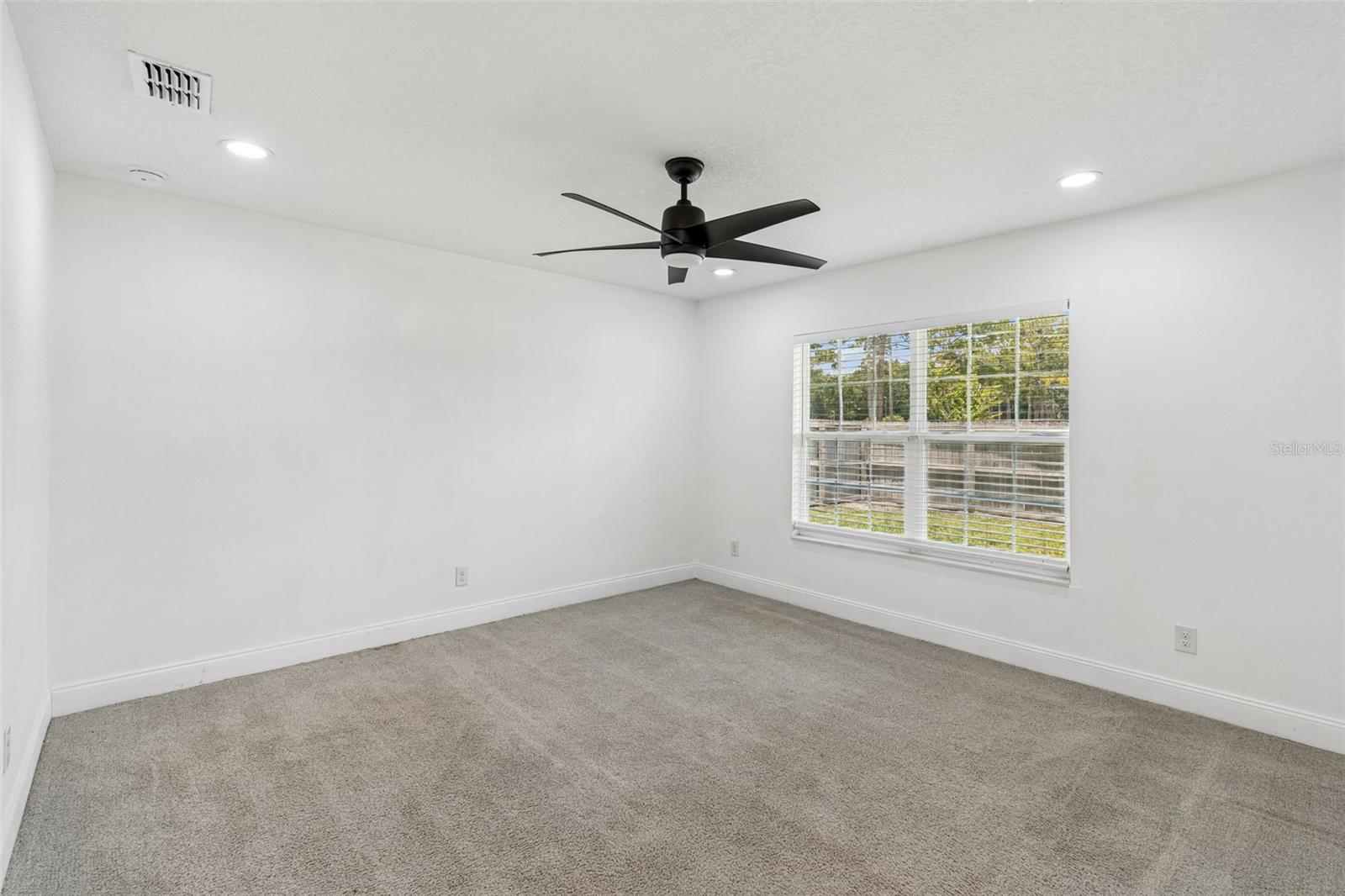 5101 Lanette St Property Photo 13