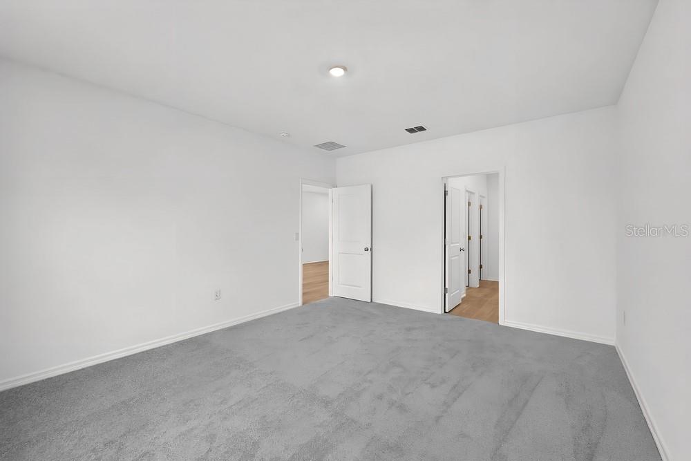 224 Streamwater Way Property Photo 14