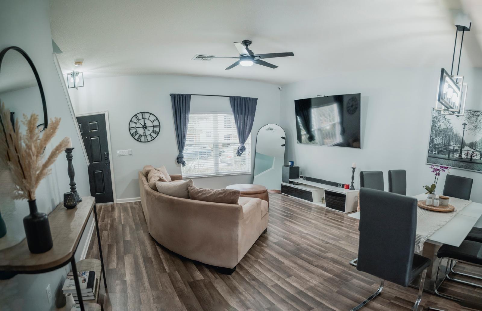 11843 Deer Path Way Property Photo 4