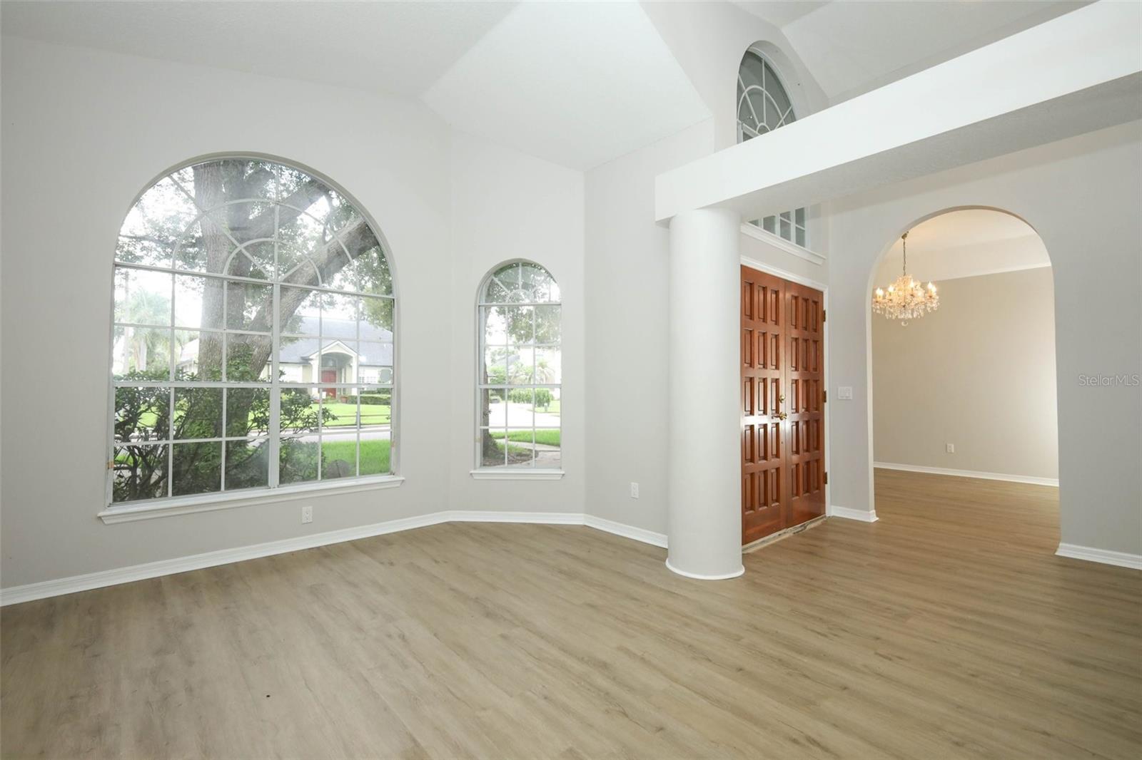 2357 Chantilly Ter Property Photo 7