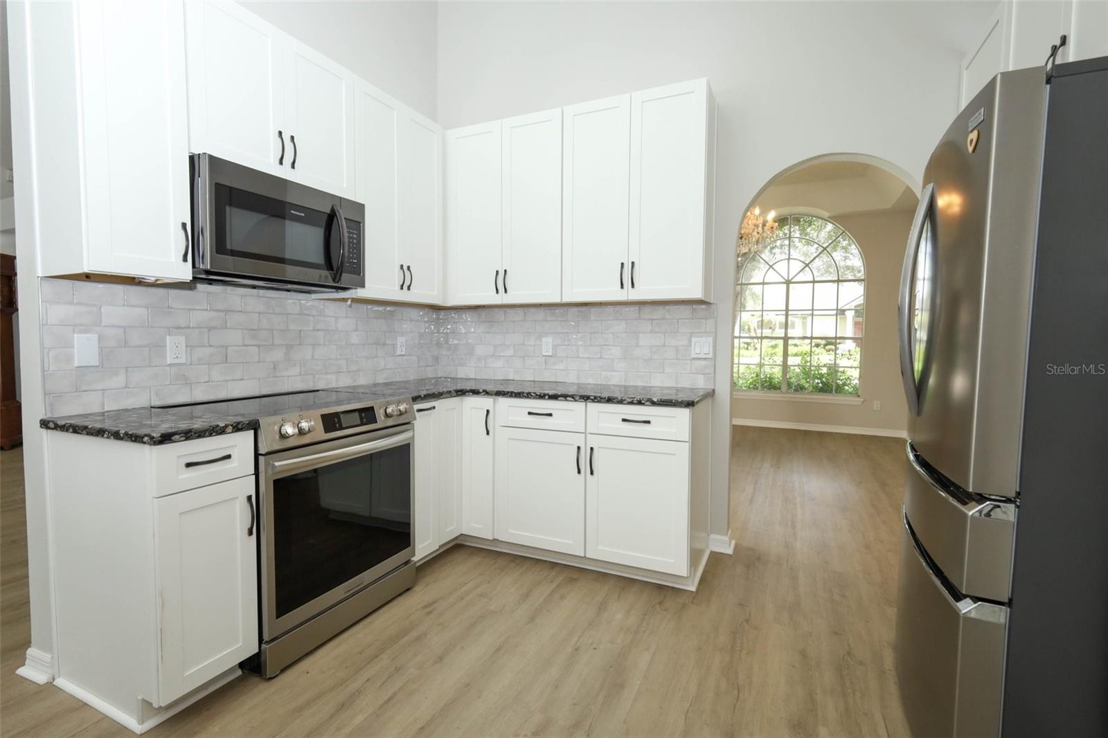 2357 Chantilly Ter Property Photo 14