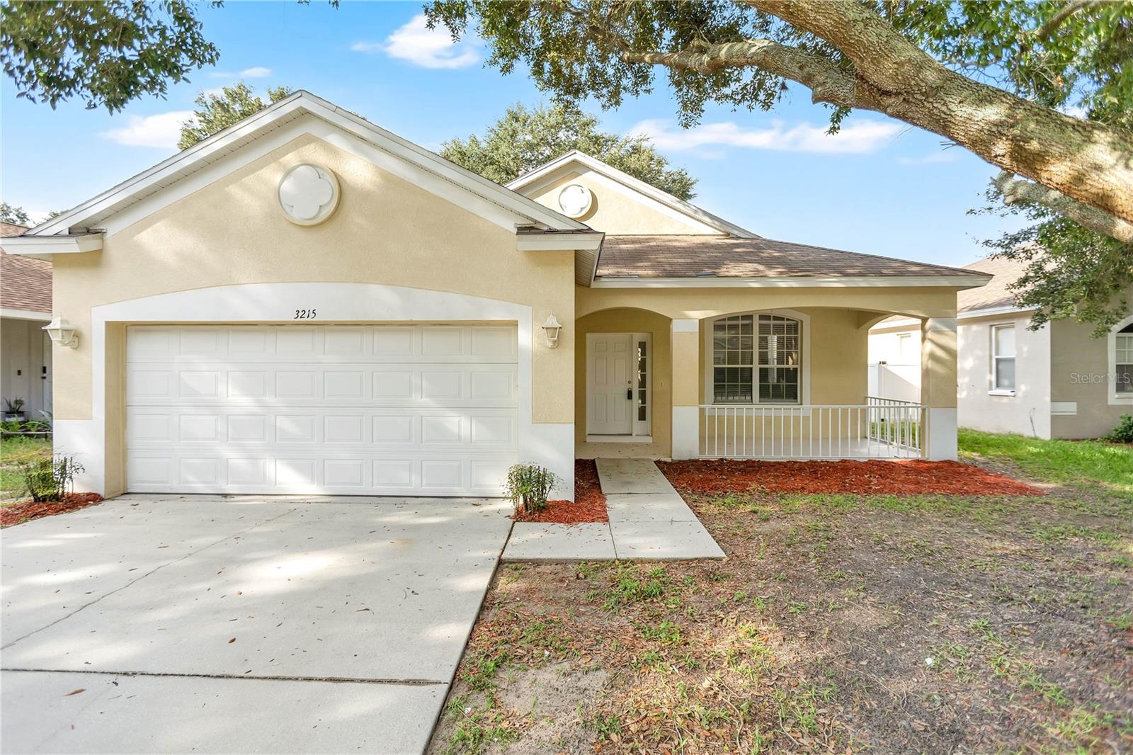 3215 Summer Cruise Dr Property Photo 1