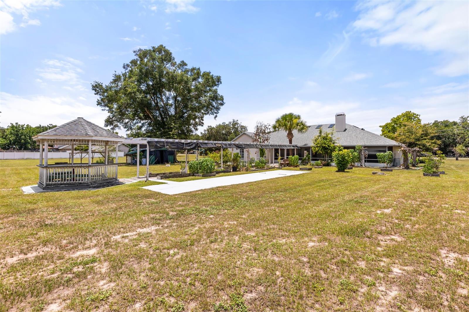 6231 Albeth Rd Property Photo 44