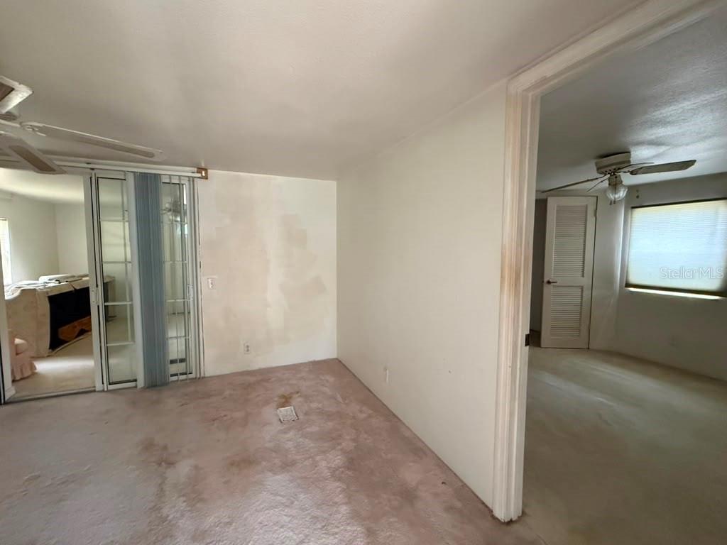27416 Walnut Ave Property Photo 10