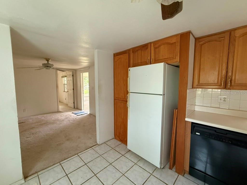 27416 Walnut Ave Property Photo 11