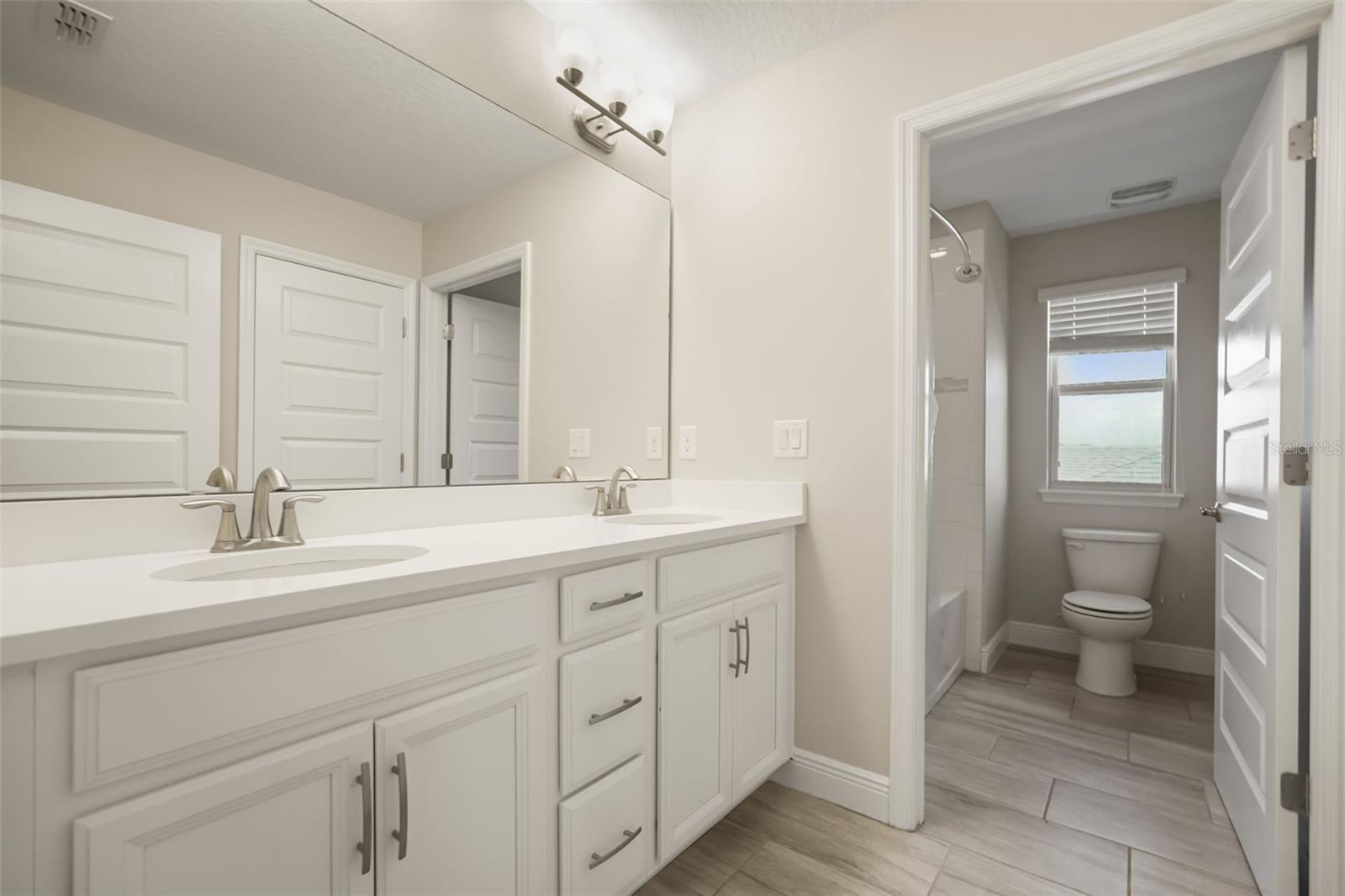 9561 Waterway Passage Dr Property Photo 22