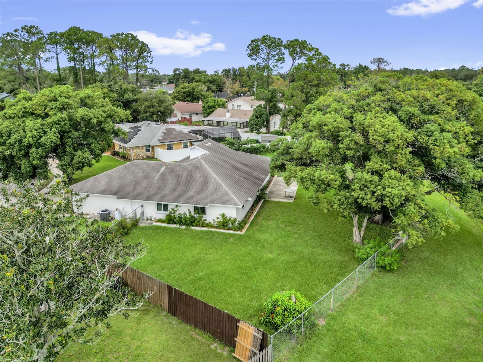 140 Fairway Ten Dr Property Photo 26