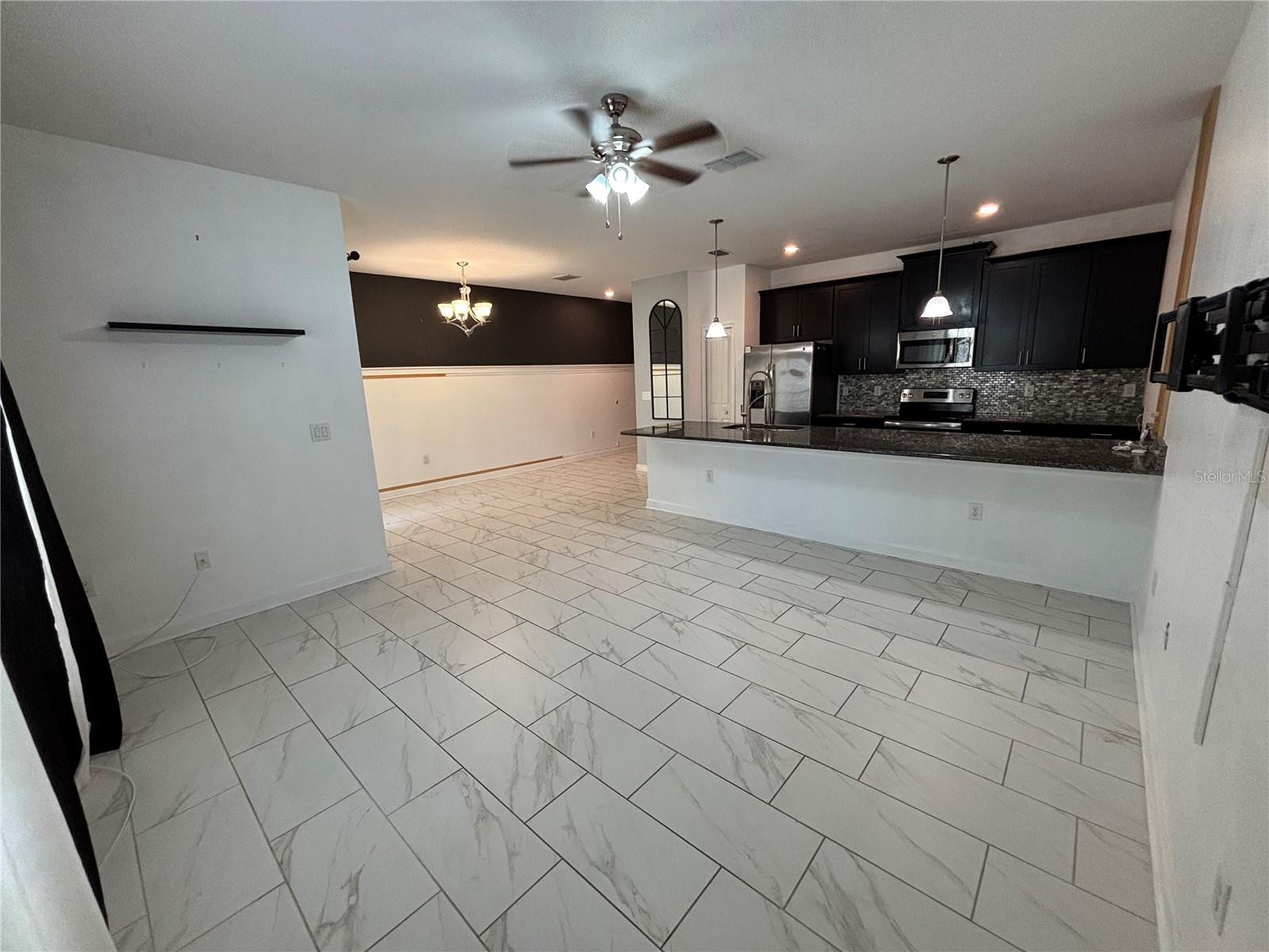 1591 Moon Valley Dr Property Photo 10