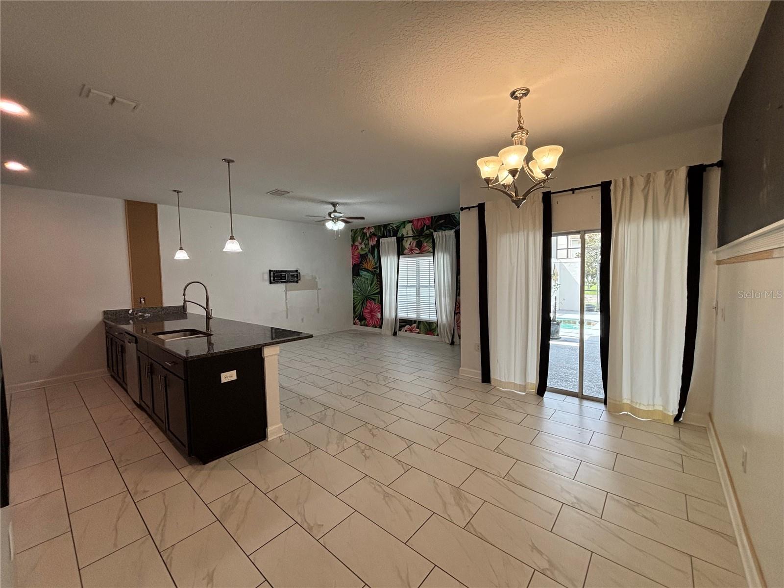 1591 Moon Valley Dr Property Photo 11