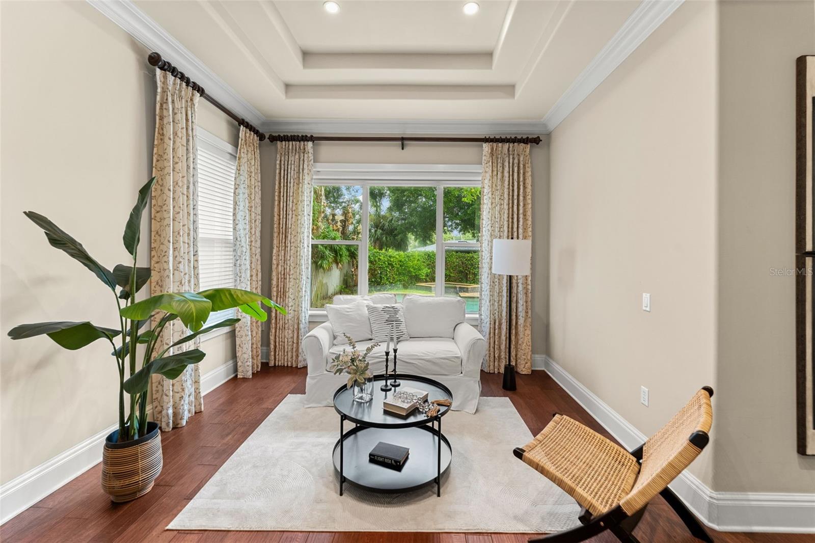 O6426052 Property Photo 54