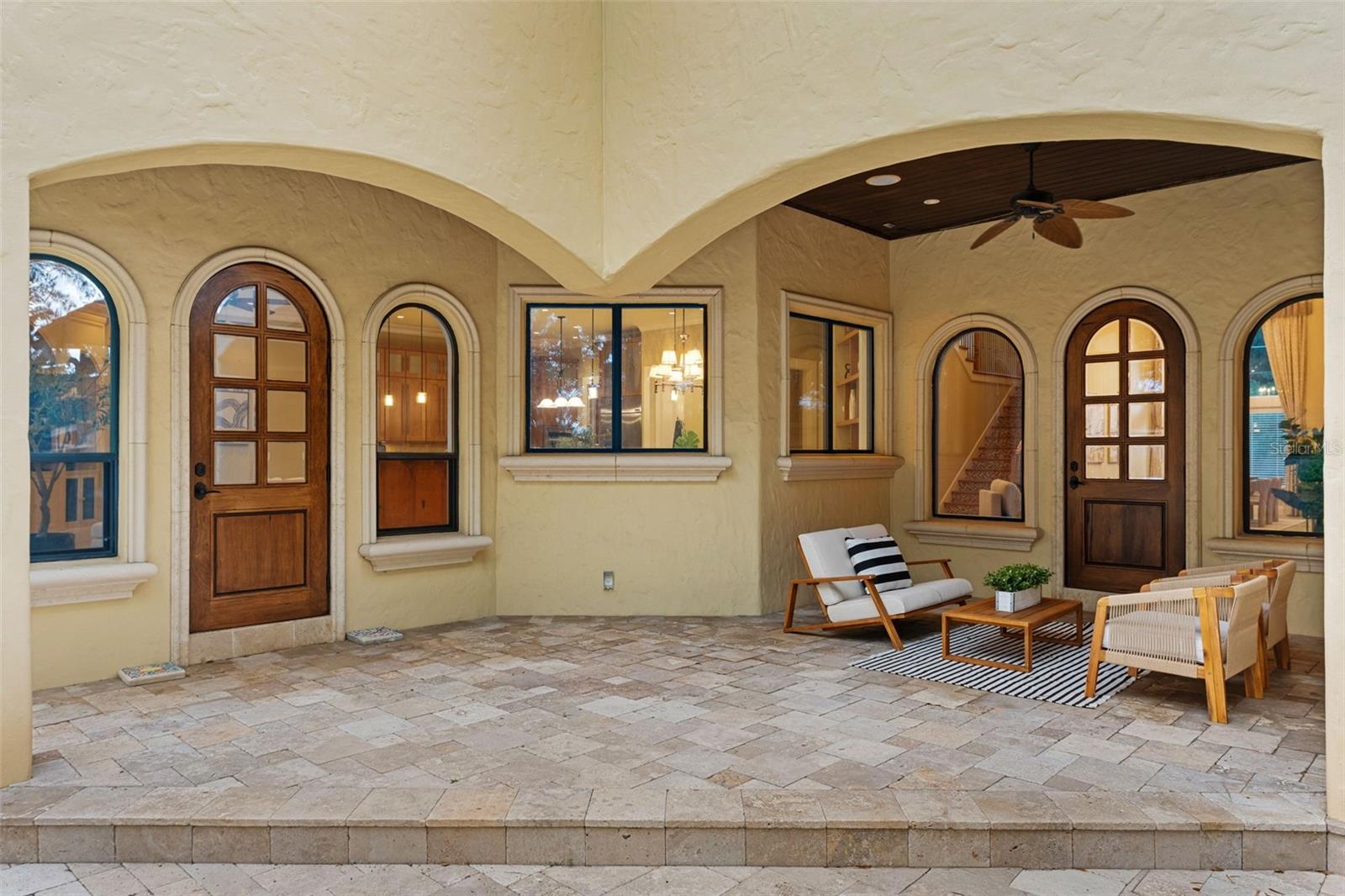 O6426052 Property Photo 63