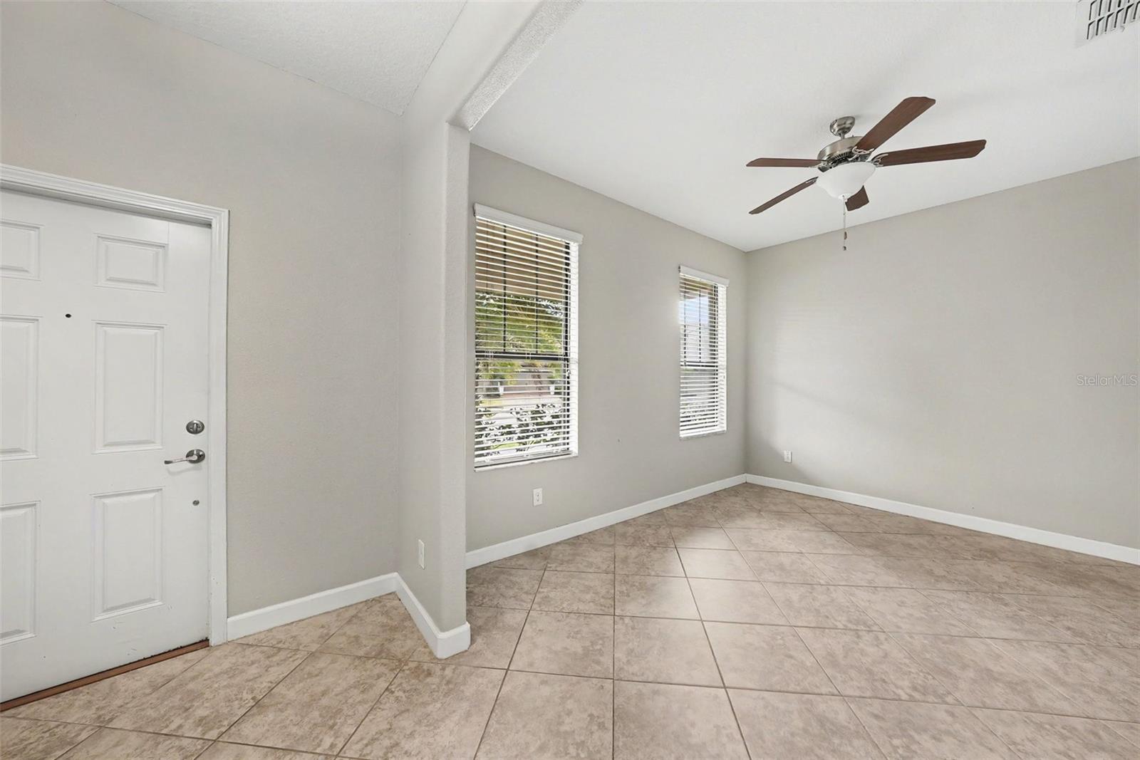 28500 Pleasant Bay Loop Property Photo 6