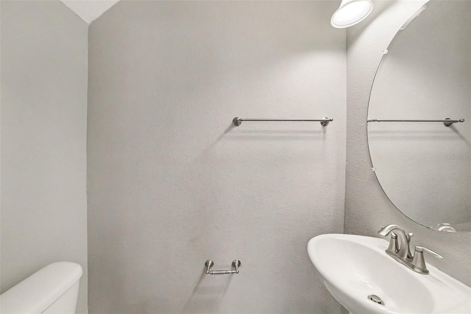 28500 Pleasant Bay Loop Property Photo 10