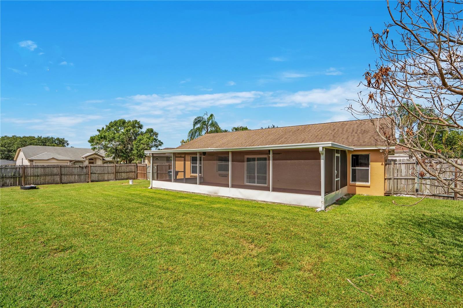 667 Jessanda Cir Property Photo 19
