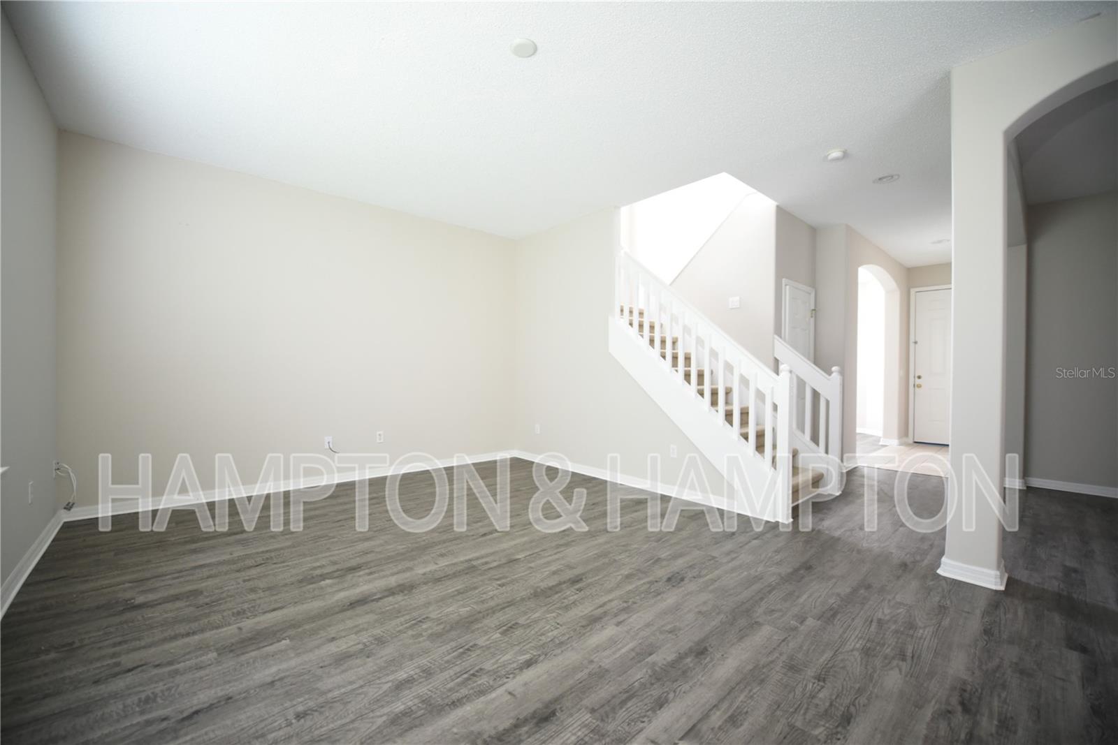 2809 Eagle Claw Ct Property Photo 4