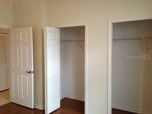 987 Fern Ave #202 Property Photo 6