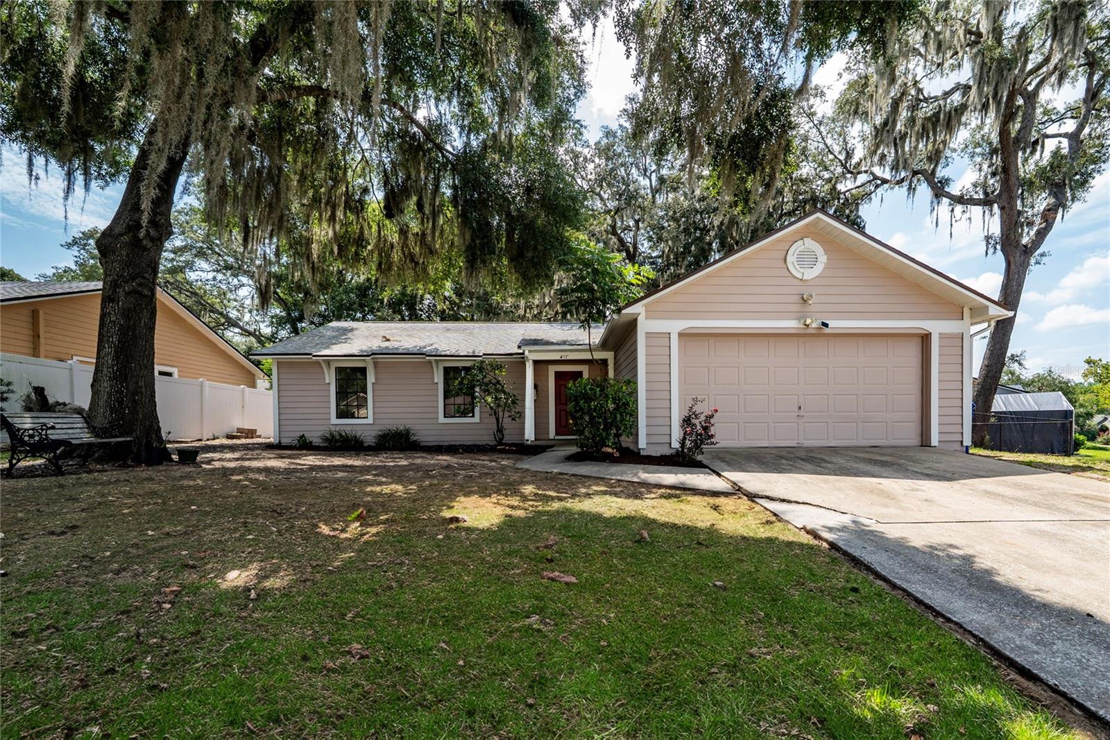 401 Hager Dr Property Photo 26