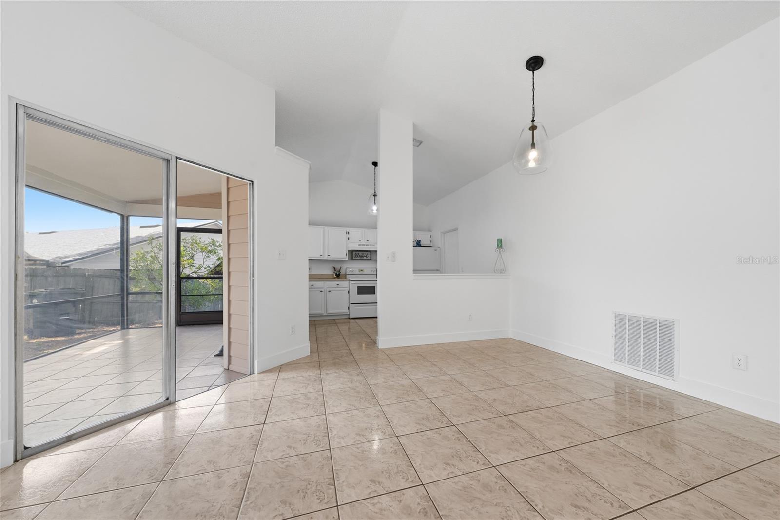 401 Hager Dr Property Photo 35