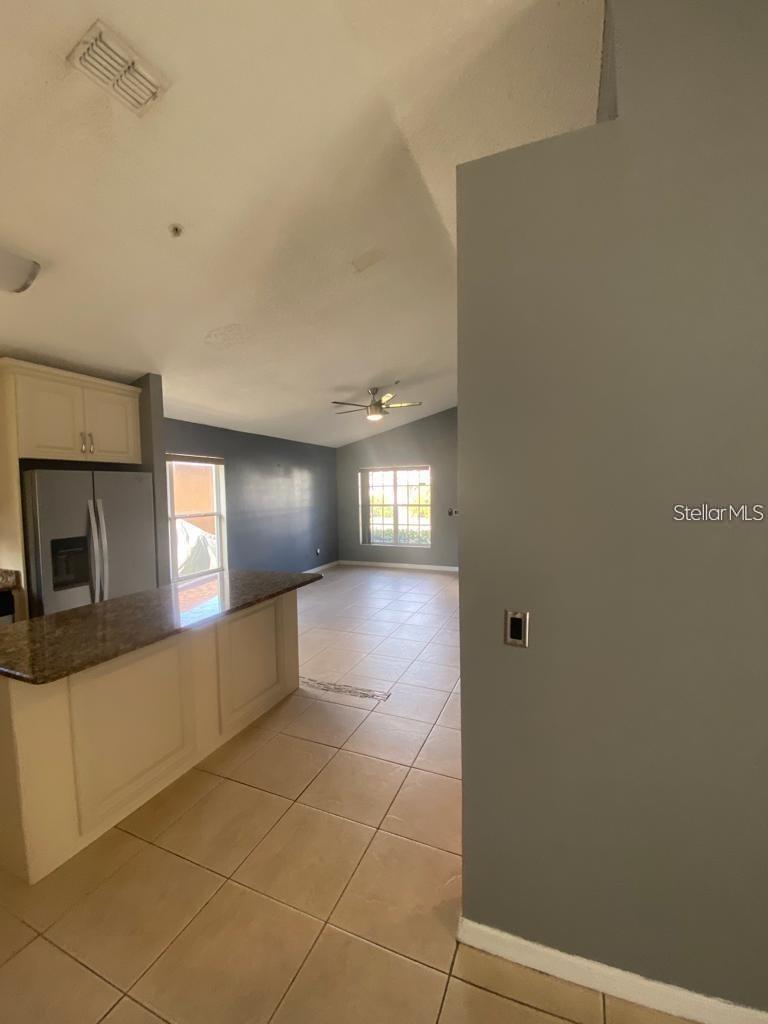9655 Hollyhill Dr Property Photo 9