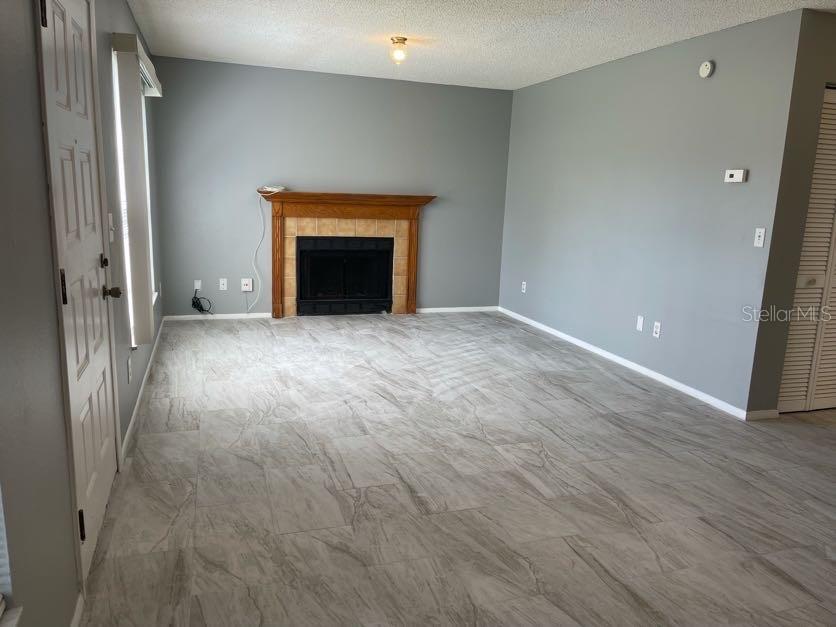 1004 Northlake Dr #1004 Property Photo 3