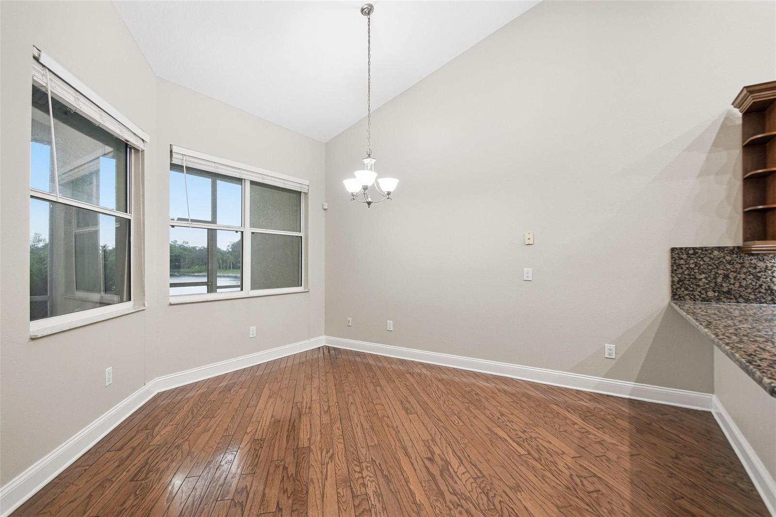 9009 Riverview Dr Property Photo 16