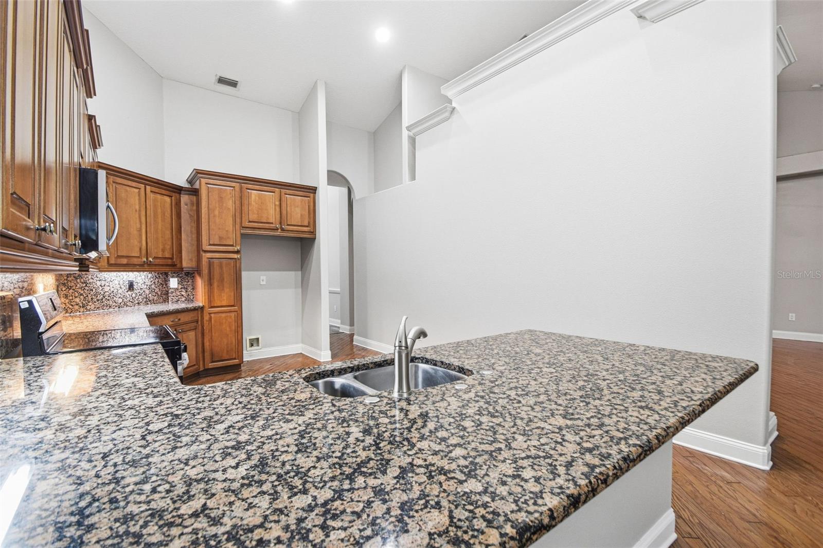 9009 Riverview Dr Property Photo 18