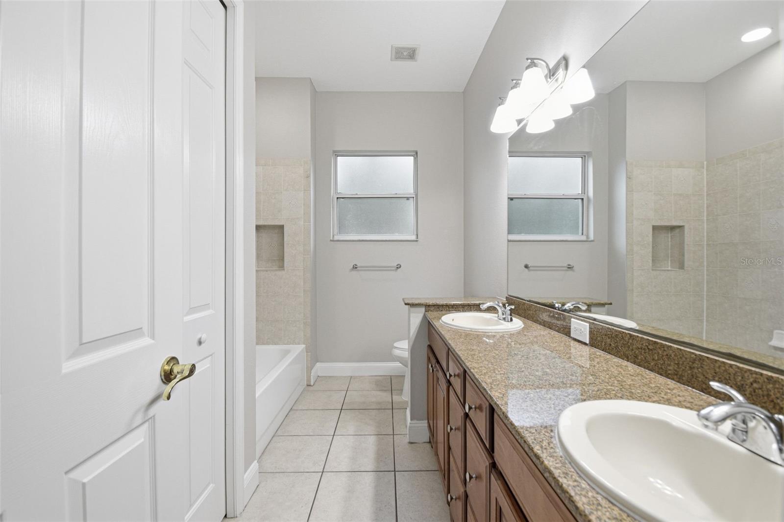 9009 Riverview Dr Property Photo 46