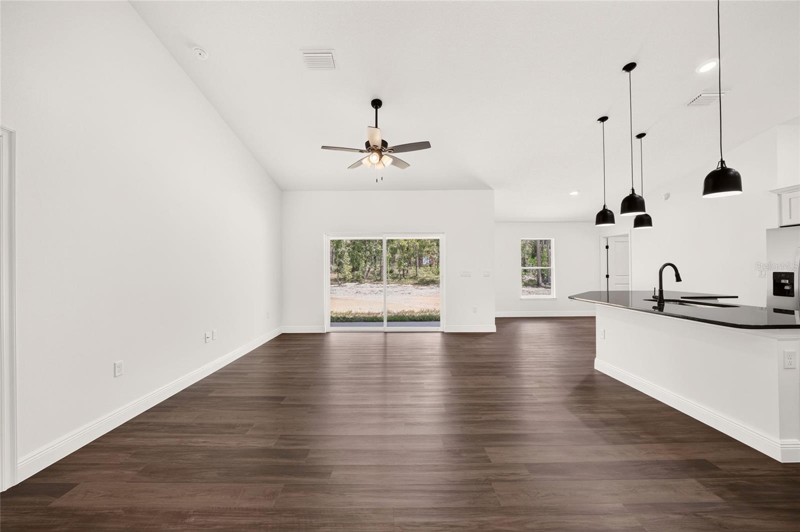 23027 Sw Marine Blvd Property Photo 6