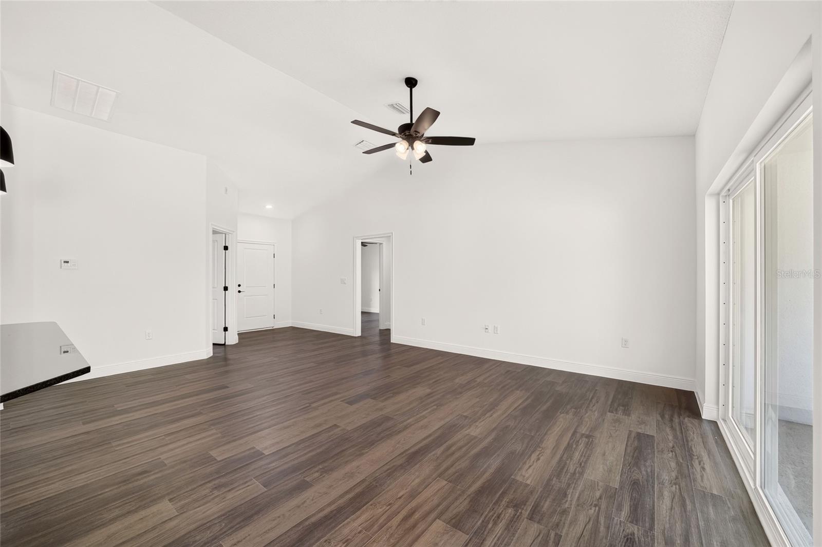 23027 Sw Marine Blvd Property Photo 7