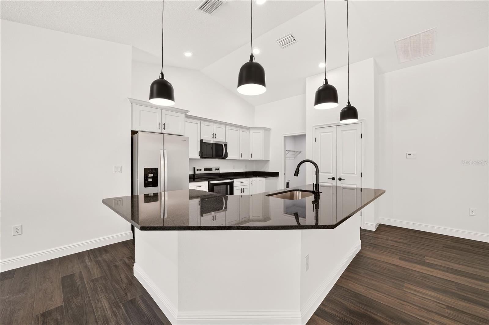 23027 Sw Marine Blvd Property Photo 13