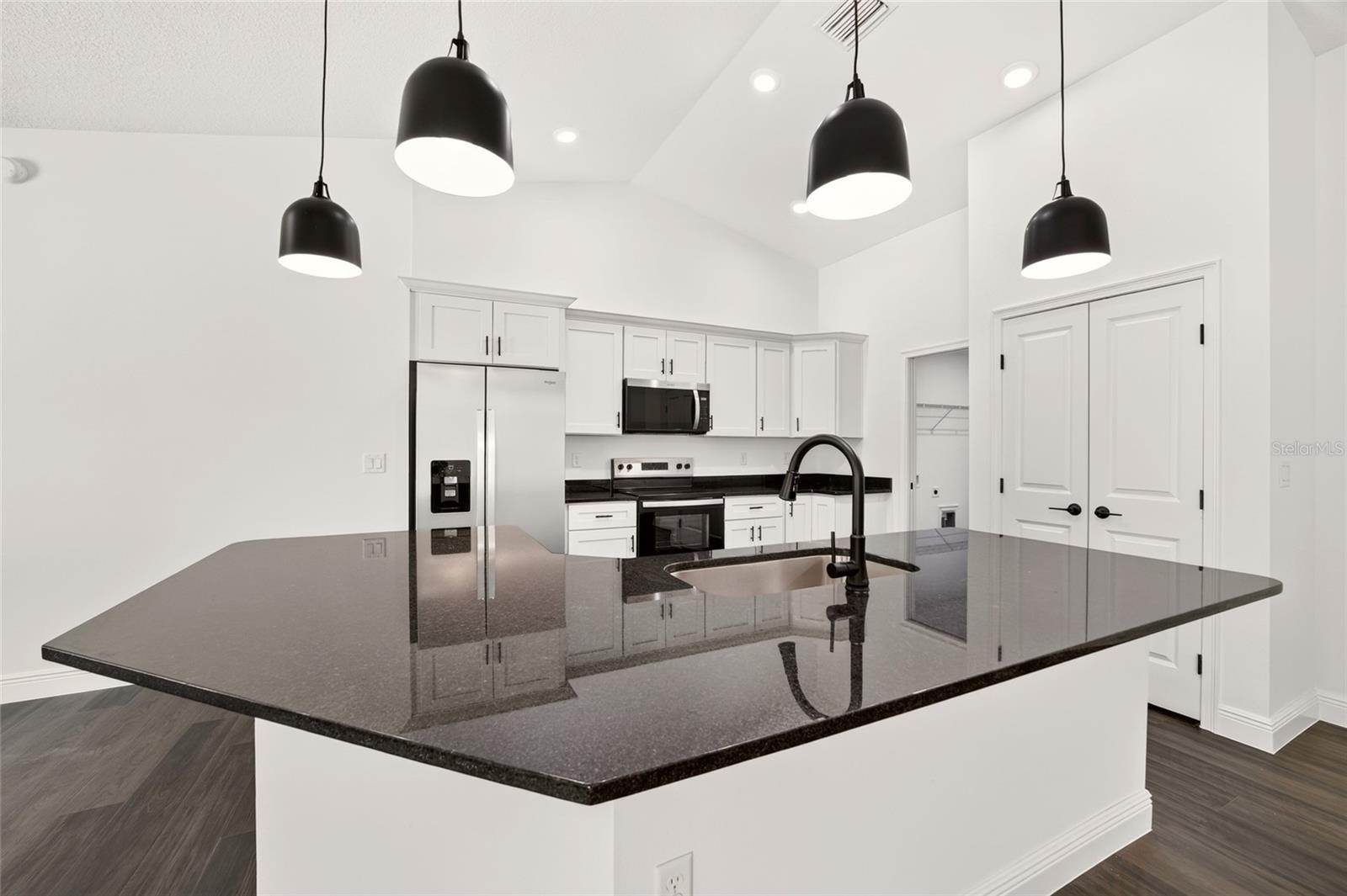 23027 Sw Marine Blvd Property Photo 14