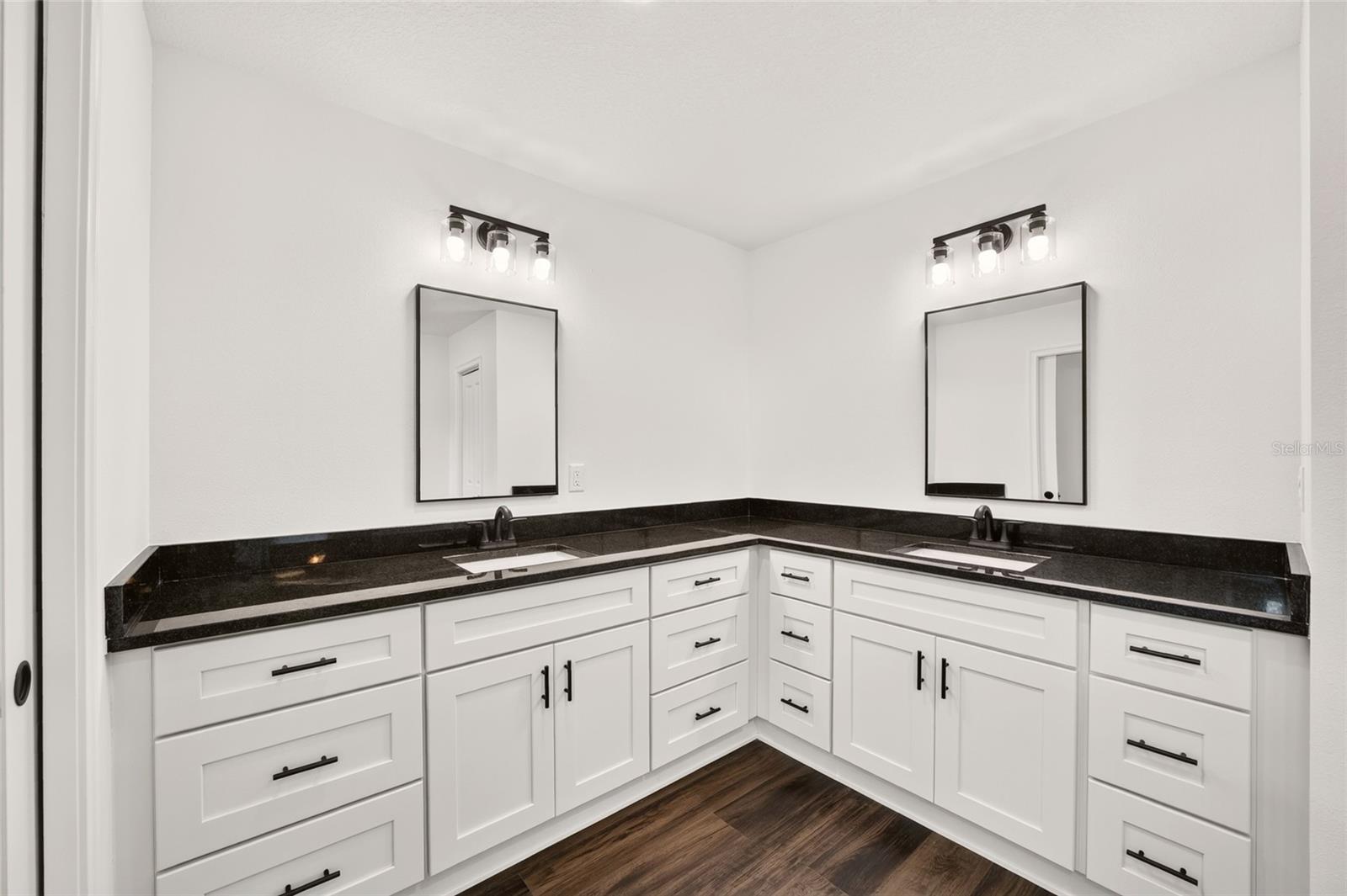 23027 Sw Marine Blvd Property Photo 25