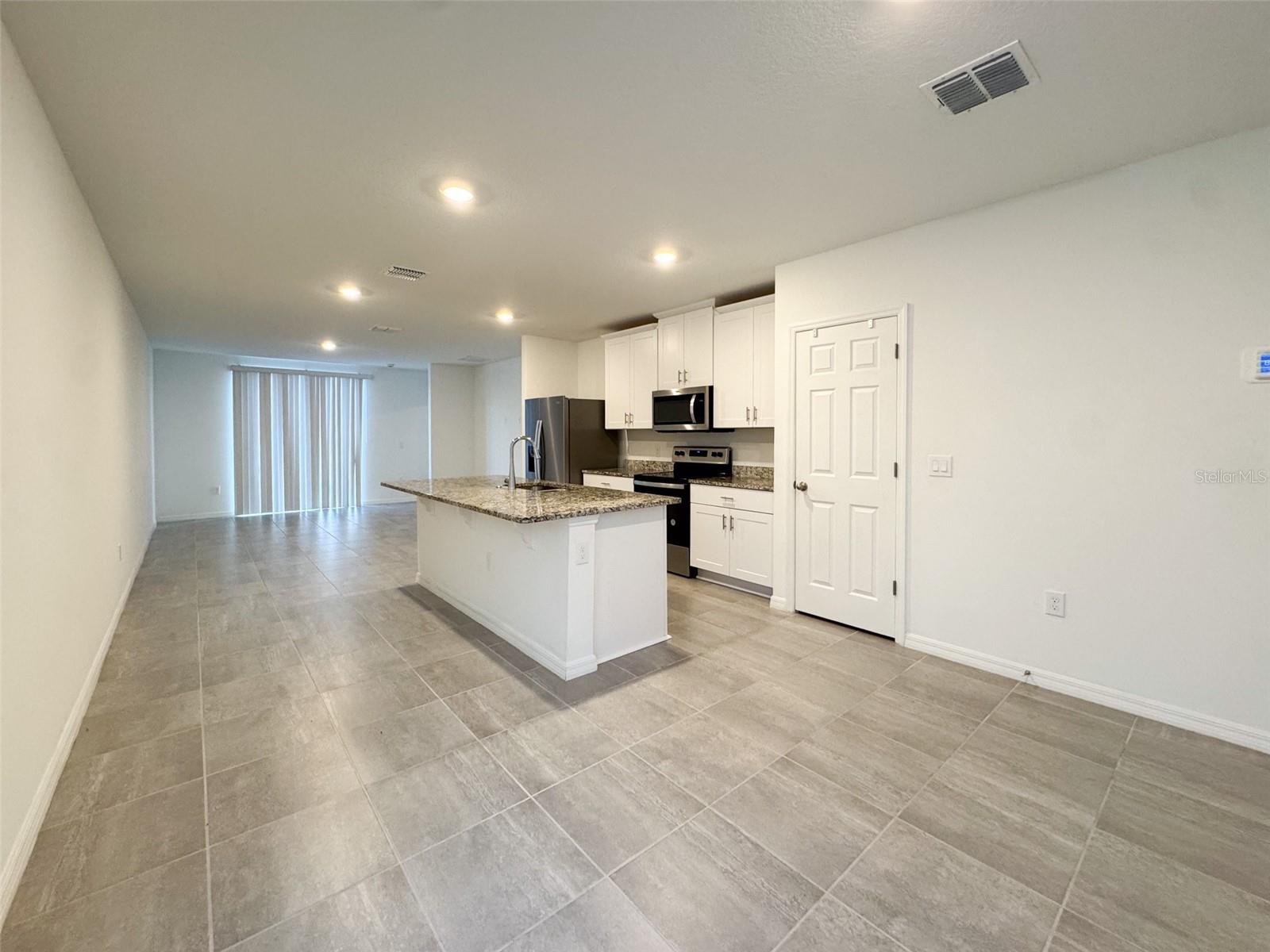 3533 Broadwing Blvd Property Photo 7