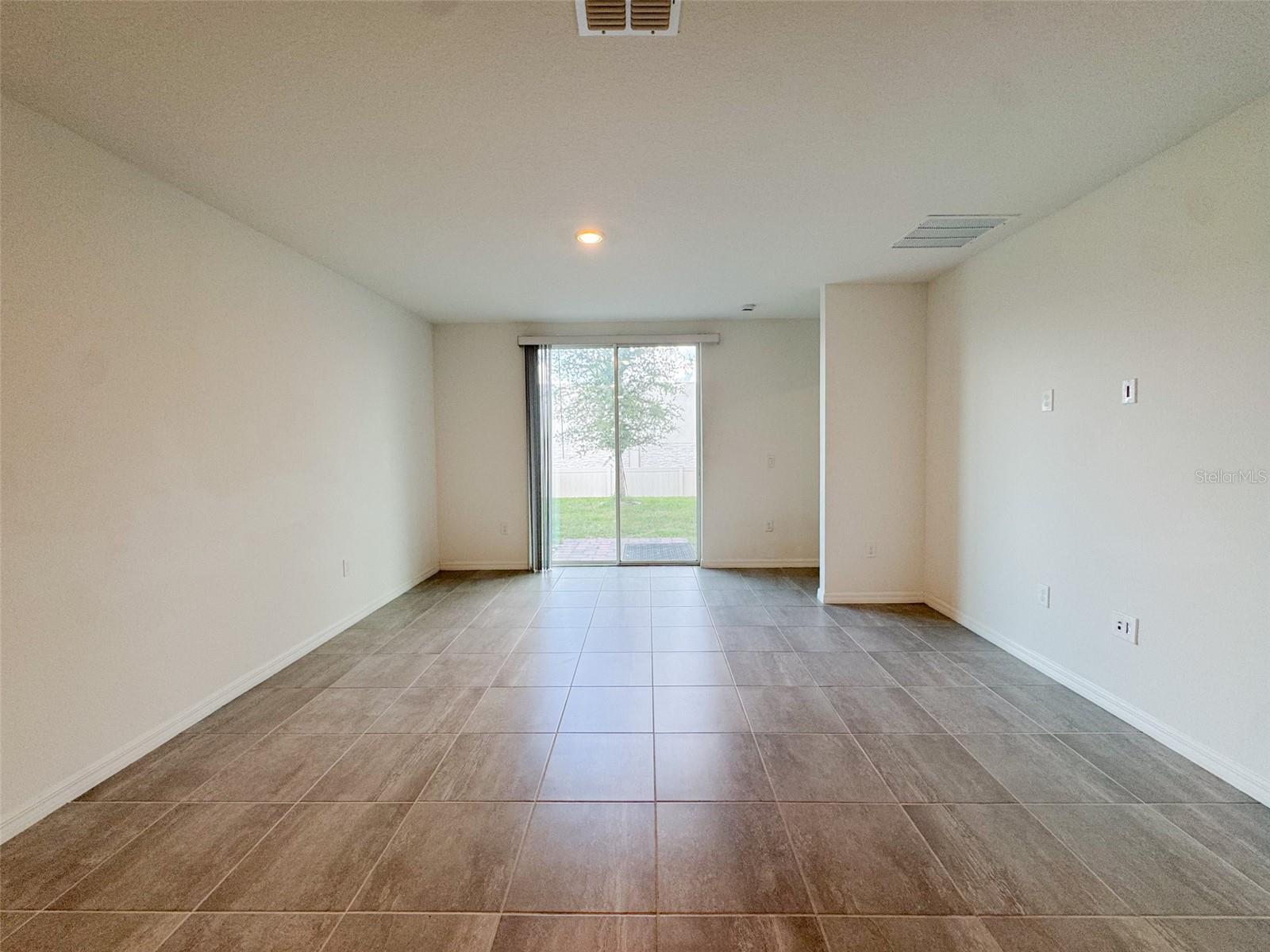 3533 Broadwing Blvd Property Photo 10