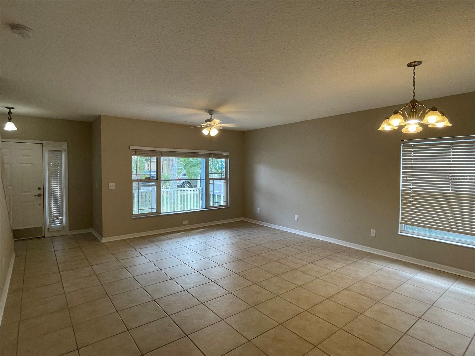 4228 Boca Woods Dr Property Photo 6
