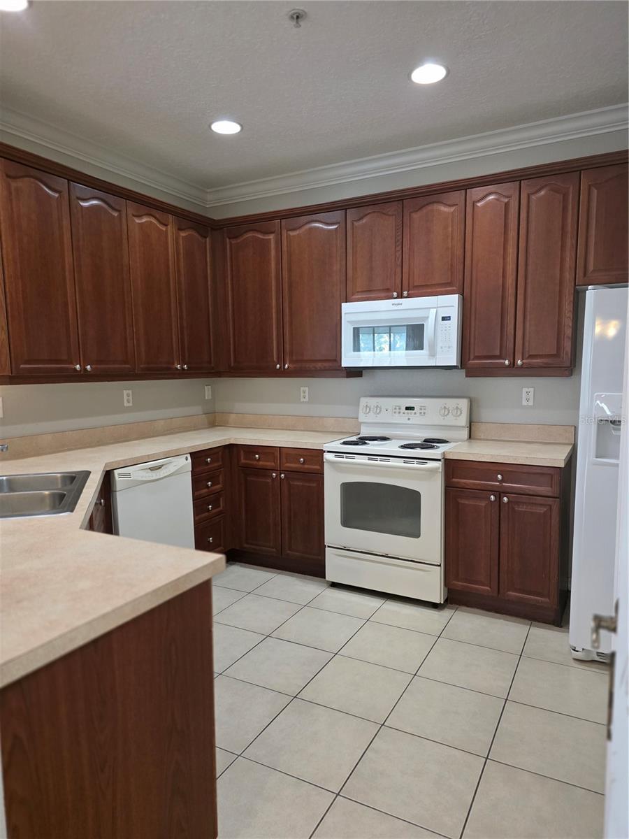11565 Mizzon Dr #308 Property Photo 6